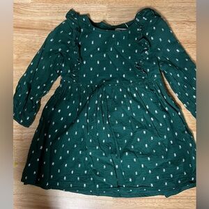 Old Navy Girl's Green Dress, With silver Accents, NWOT 18-24 Perfect For Holiday